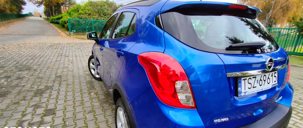 Opel Mokka cena 42900 przebieg: 201000, rok produkcji 2013 z Staszów małe 562